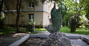 Delfin odnowiony. Kolejne fontanny w Nowej Hucie czekają na remont