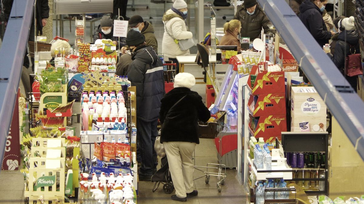 handel, sprzedawcy. uchodźcy z ukrainy, Ukraińcy, pracownicy, pracodawca