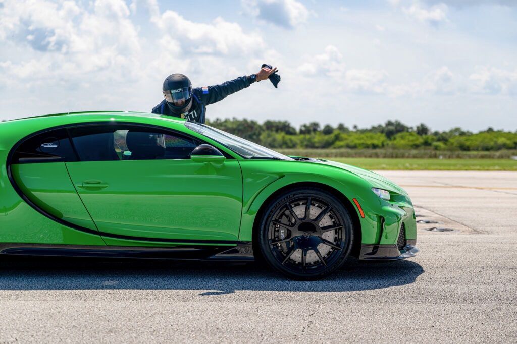 Bugatti Chiron na torze