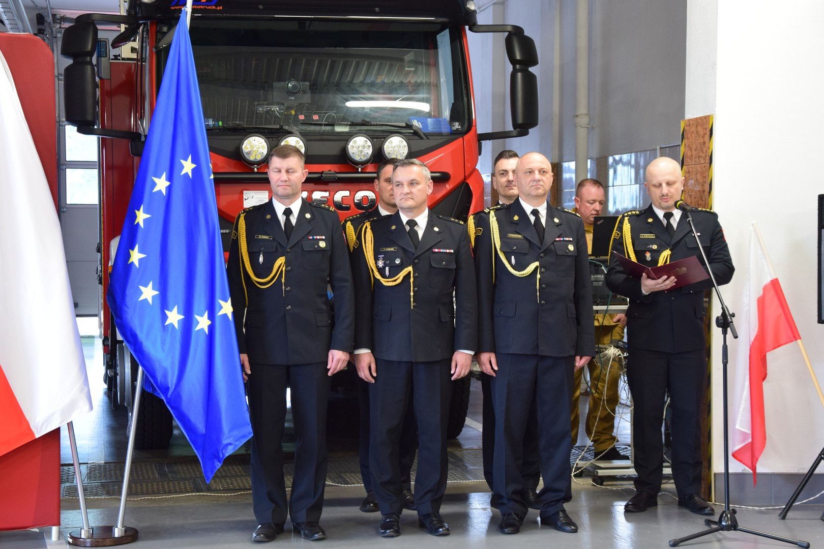 Bryg. Robert Gruchała 11 czerwca 2025 odebrał nominację na stanowisko Komendanta Miejskiego Państwowej Straży Pożarnej w Skierniewicach