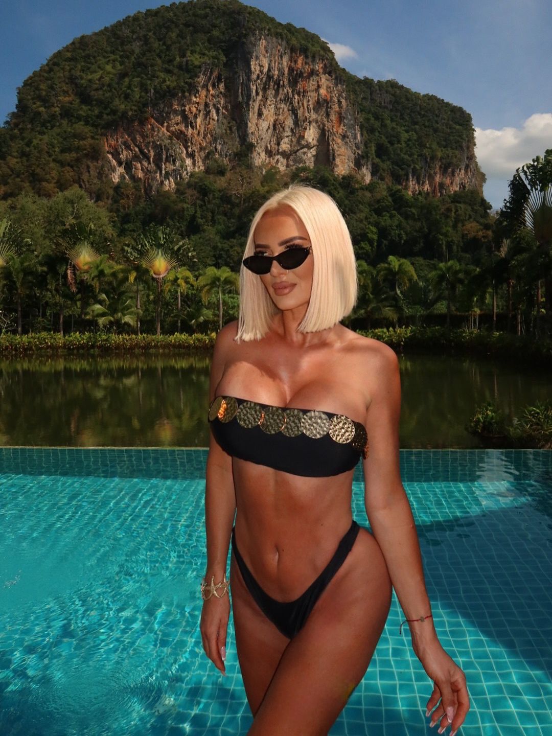 Izabela Macudzińska w bikini