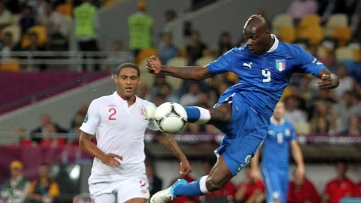 Mario Balotelli w barwach reprezentacji Włoch