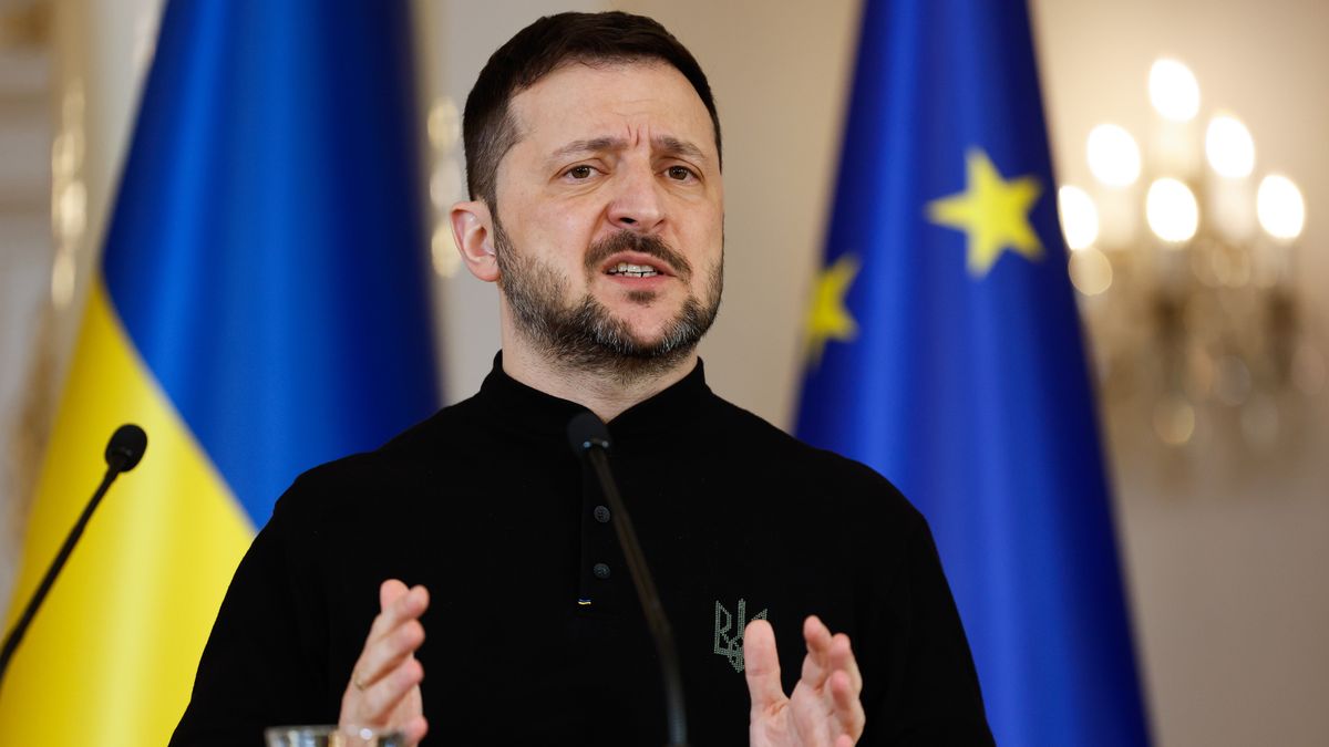 Volodymyr Zelenskiy, Ukraine's president, during a news conference with Alexander Stubb, Finland's president, in Helsinki, Finland, on Wednesday, March 19, 2025. President Vladimir Putin refused to give Donald Trump the 30-day ceasefire in Ukraine he and his team had demanded on the path toward ending the three-year conflict. Photographer: Roni Rekomaa/Bloomberg via Getty Images