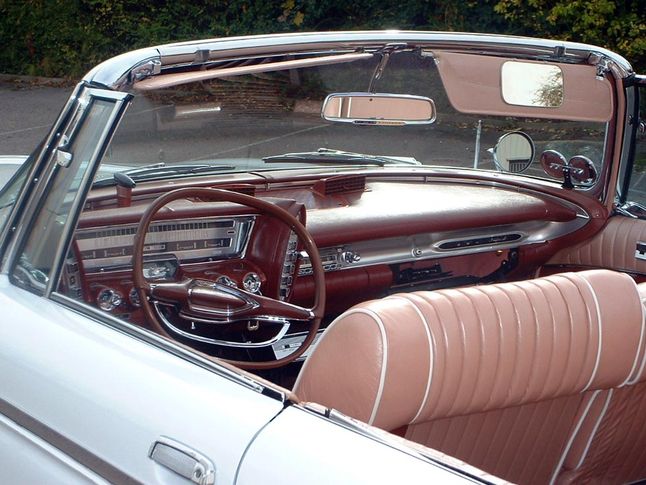 Chrysler Imperial Crown