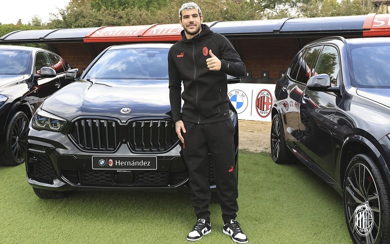 Theo Hernandez i BMW X6