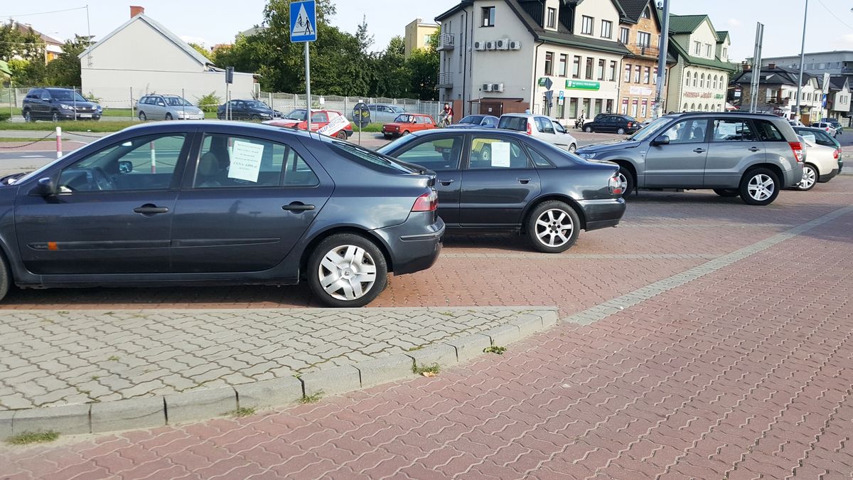 Jak sprzedać samochód używany, by nie ponosić za niego odpowiedzialności? To niemożliwe, ale prawa do rękojmi da się wyłączyć.