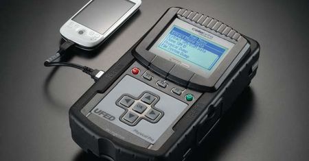 Hacking telefonu stał się banalny - dla policji