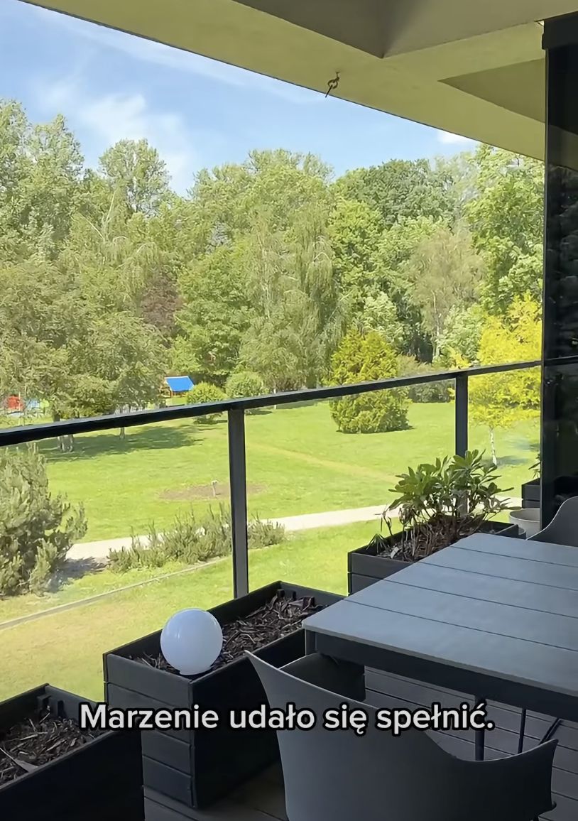 Balkon i widok z okna mieszkania Mileny Lewandowskiej-Miros
