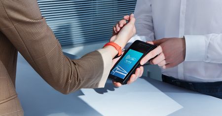 Wielu na to czekało. Nowy Mi Band od Xiaomi pozwoli na płatności zbliżeniowe