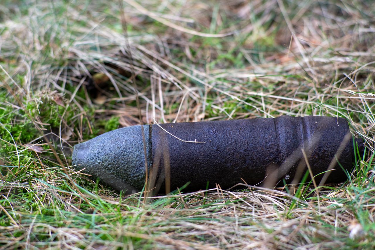 Lębork: Niewybuchy na placu budowy. Saperzy wydobyli 24 obiekty