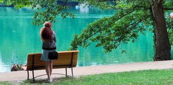 Turkusowe jezioro, rajskie plaże, nieziemskie widoki. To lubuski raj!