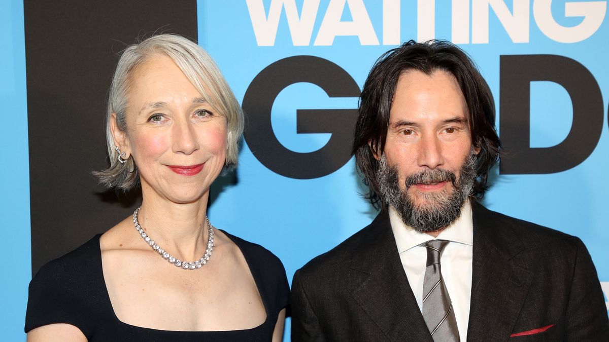 "Waiting For Godot" Opening Night
NEW YORK, NEW YORK - SEPTEMBER 28: Alexandra Grant and Keanu Reeves pose at the opening night of the new Jamie Lloyd production of "Waiting for Godot" on Broadway at The Hudson Theatre on September 28, 2025 in New York City. (Photo by Bruce Glikas/WireImage)
Bruce Glikas