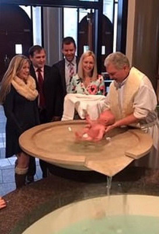 Chrzest niemowlęcia