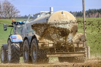 Fala anonimowych donosów uderza w rolników: KRIR alarmuje