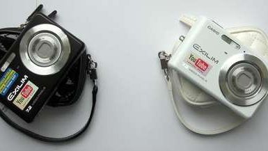 Gwiazdkowe zestawy aparatów Casio Exilim 1