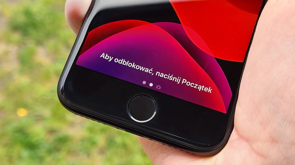 iPhone SE stał się właśnie jeszcze mniej opłacalny 1