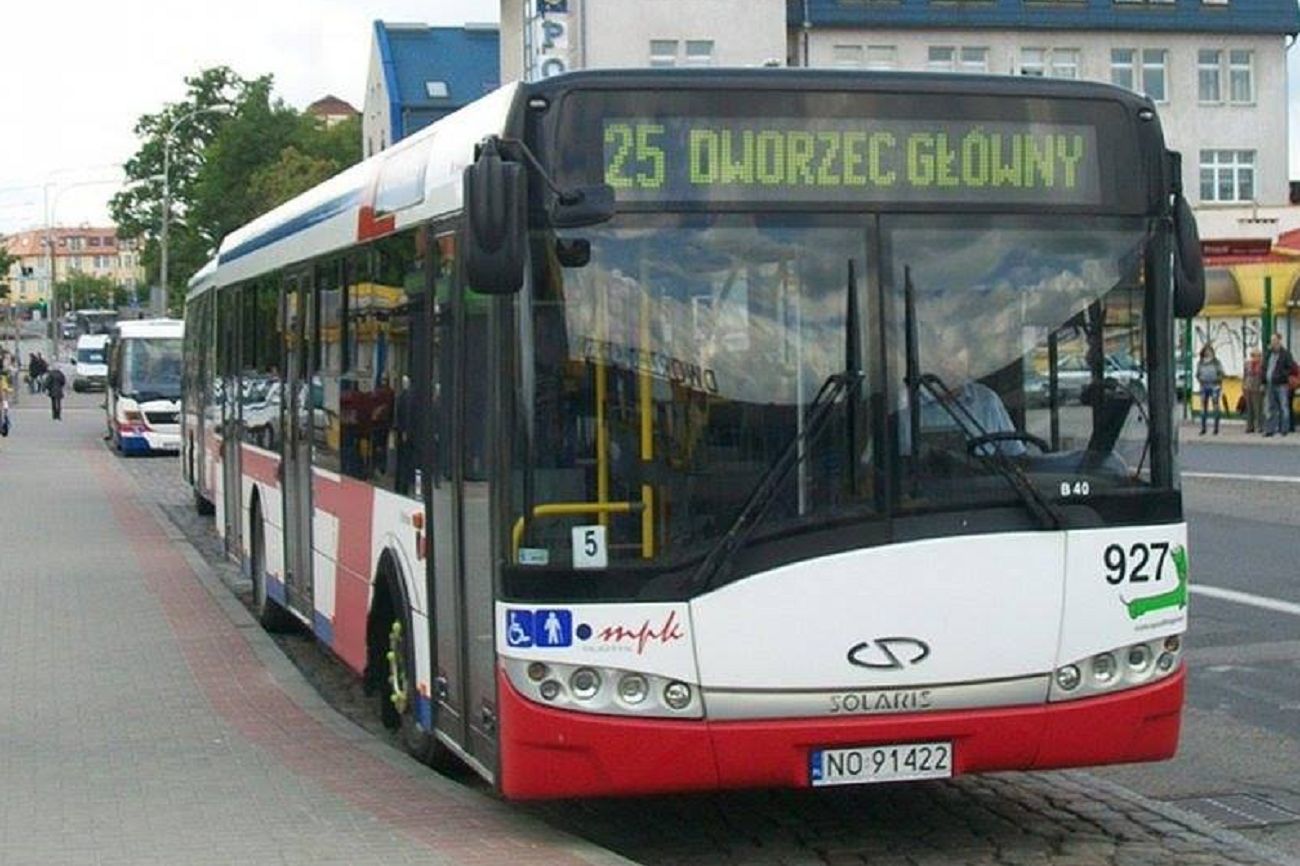 Kryzys w Olsztynie trwa. Pasażerowie komunikacji miejskiej jeżdżą bez biletów