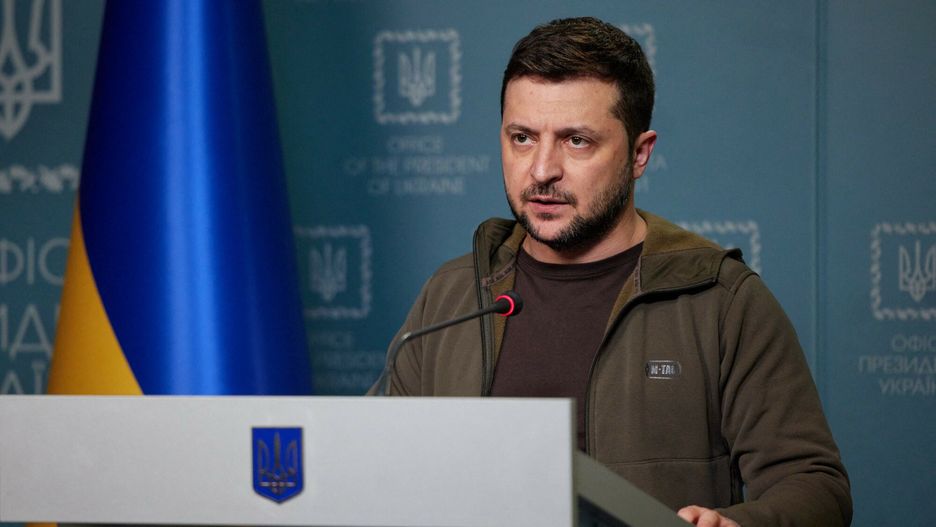 Wojna w Ukrainie - konferencje prezydenta Ze?enskiego
In this handout picture taken by the Ukrainian Presidency Press Office and released on March 16, 2022, Ukrainian President Volodymyr Zelensky addresses the nation in Kyiv. (Photo by Handout / UKRAINIAN PRESIDENTIAL PRESS SERVICE / AFP) / RESTRICTED TO EDITORIAL USE - MANDATORY CREDIT "AFP PHOTO / Ukrainian presidential press service / handout" - NO MARKETING NO ADVERTISING CAMPAIGNS - DISTRIBUTED AS A SERVICE TO CLIENTS
HANDOUT