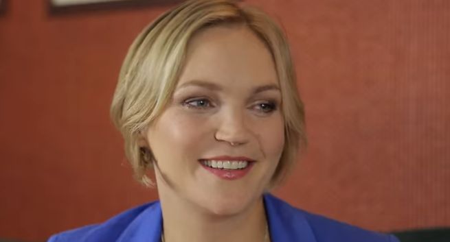 Dominika Figurska przeprosiła dziennikarkę „Gazety Wyborczej” za nieprawdziwy zarzut o pochlebnych recenzjach teatralnych za pieniądze