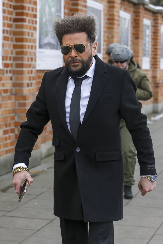 Krzysztof Rutkowski mówi, ile pieniędzy włożył do koperty, idąc na ...