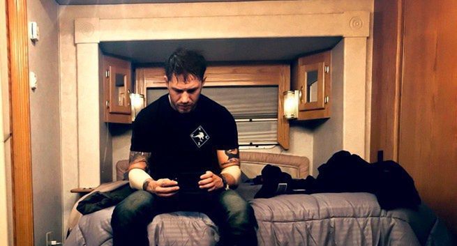 Tom Hardy już prawie Venomem