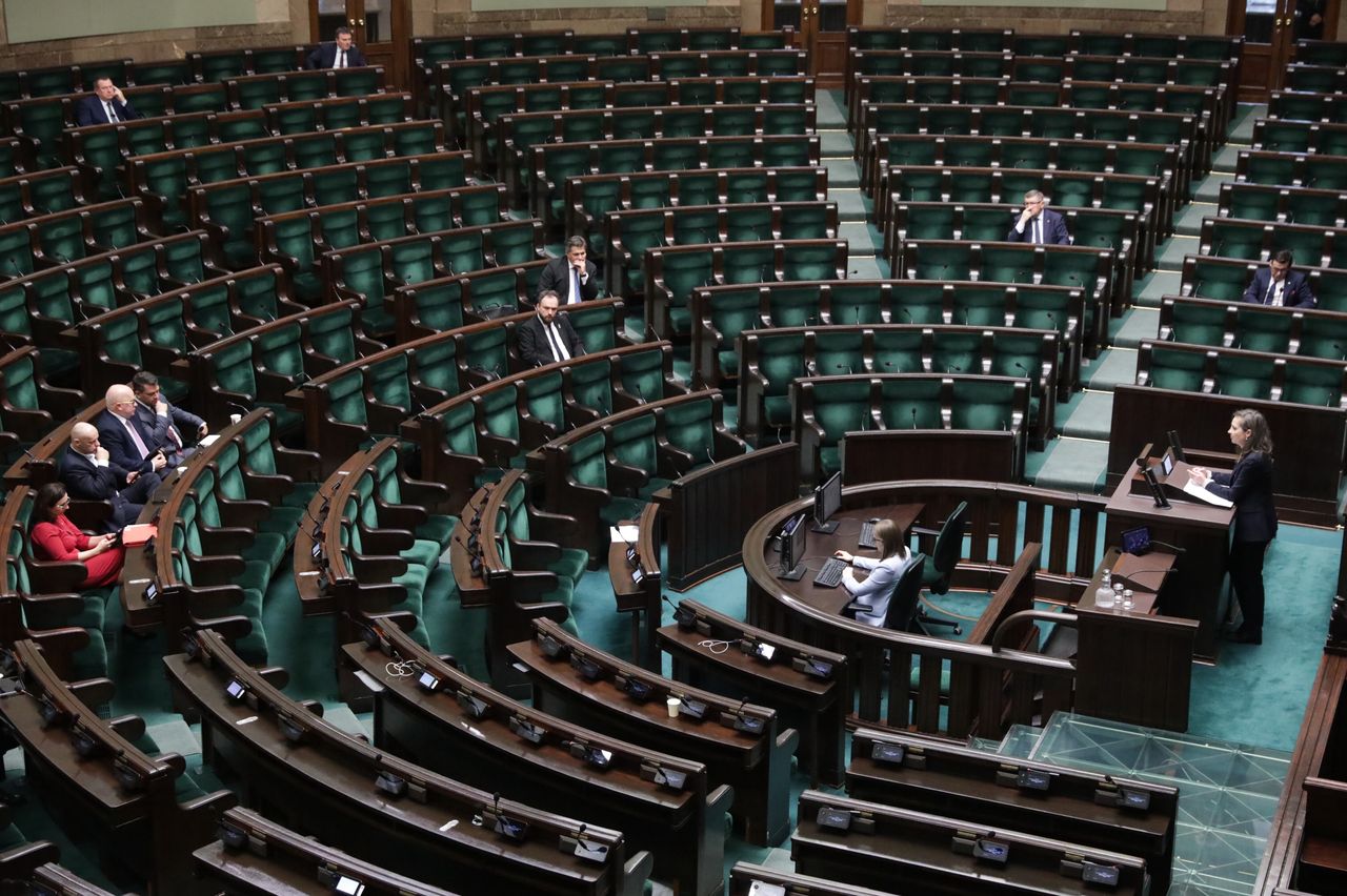 Sejm. Harmonogram obrad 22 lutego. To wydarzy się na Sali Plenarnej