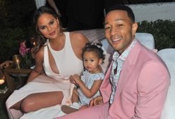 John Legend i Chrissy Teigen jako Addamsowie. Świetnie weszli w role