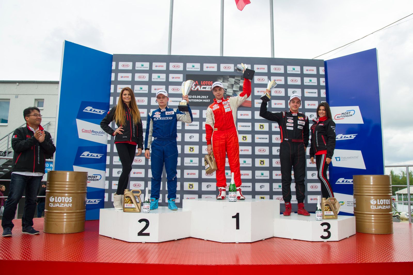 Podium pierwszego wyścigu Kia Lotos Race w Most:Max Günther2.Jan AntoszewskiDamian Litwinowicz