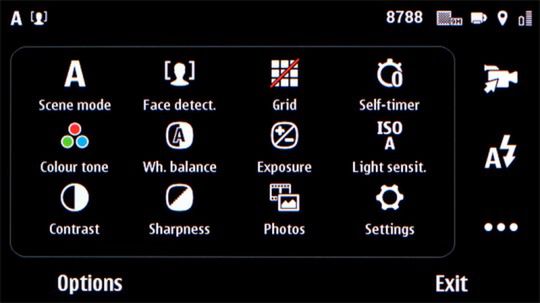 N8 z aktualizacją aparatu (fot. Nokia)