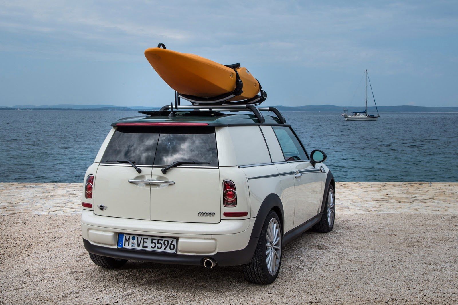 MINI prezentuje koncepcyjne auta na wakacje [galeria] 84