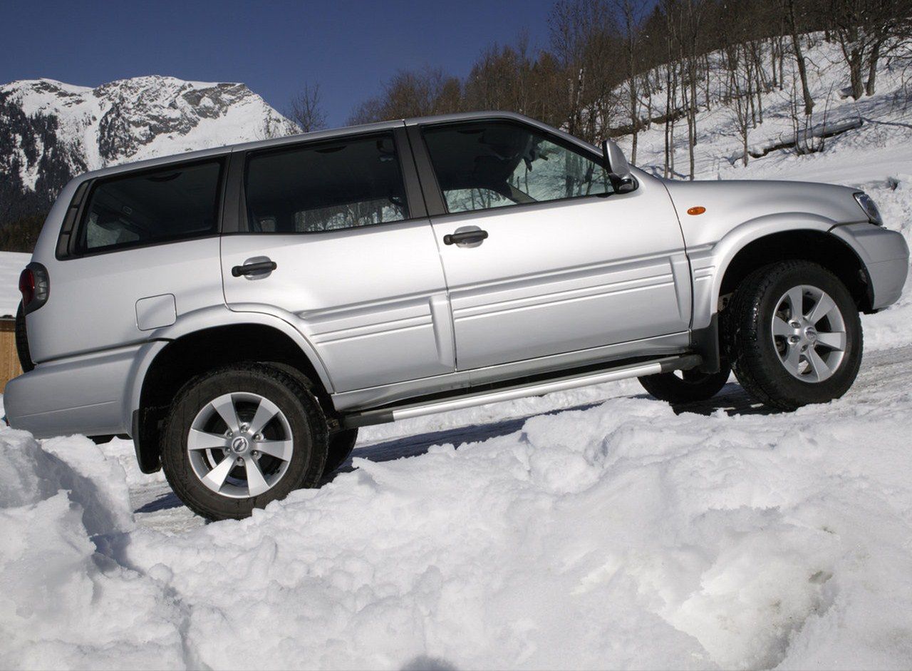 nissan terrano 2 w Twojej okolicy? Sprawdź kategorię Samochody osobowe