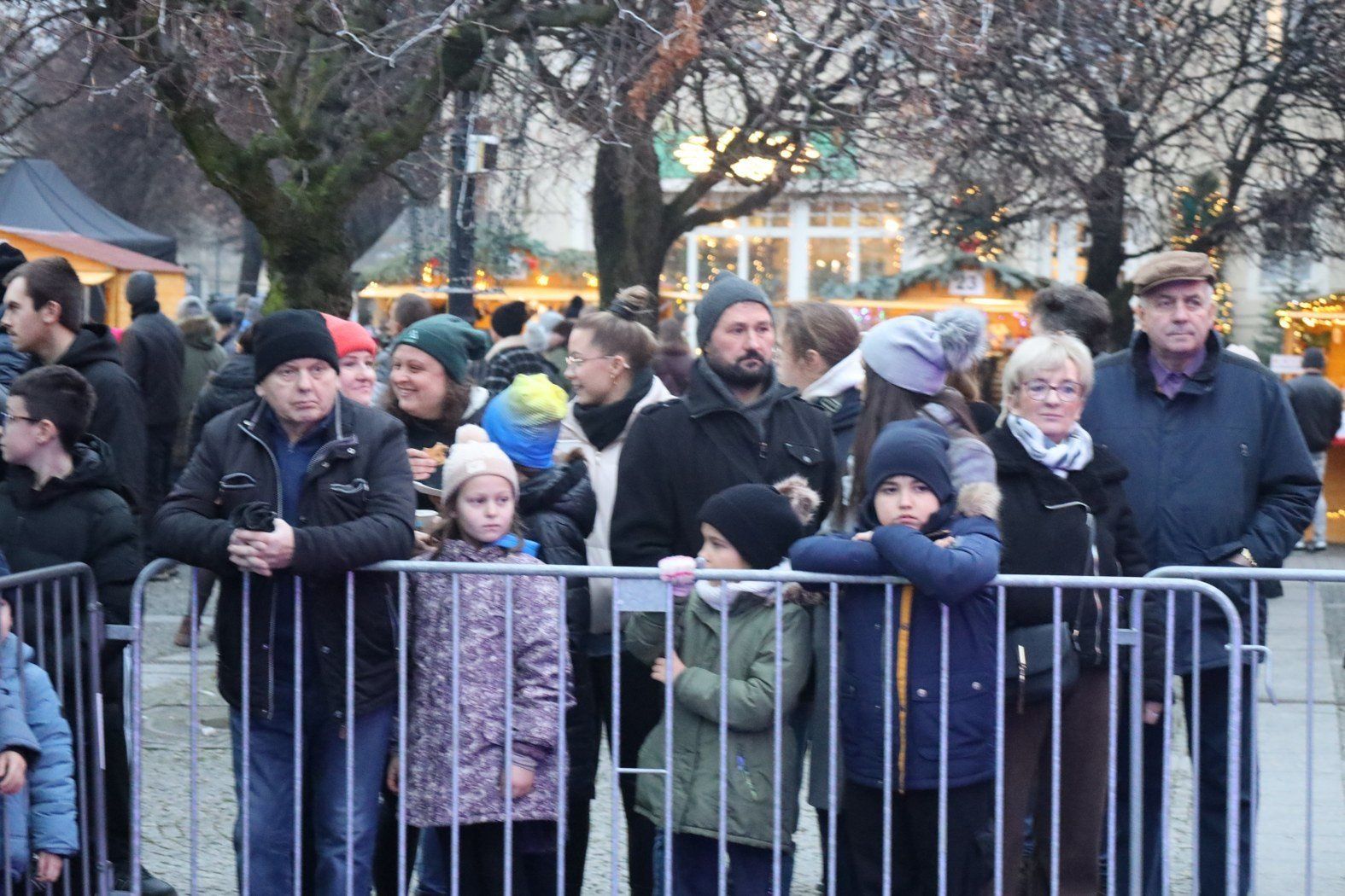 Pleszew z rzeźbą lodową autorstwa wicemistrza świata