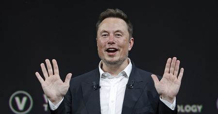 Piekło zamarzło: Elon Musk wydłużył czas snu do 6 godzin. Już nie zarywa nocy jak dawniej