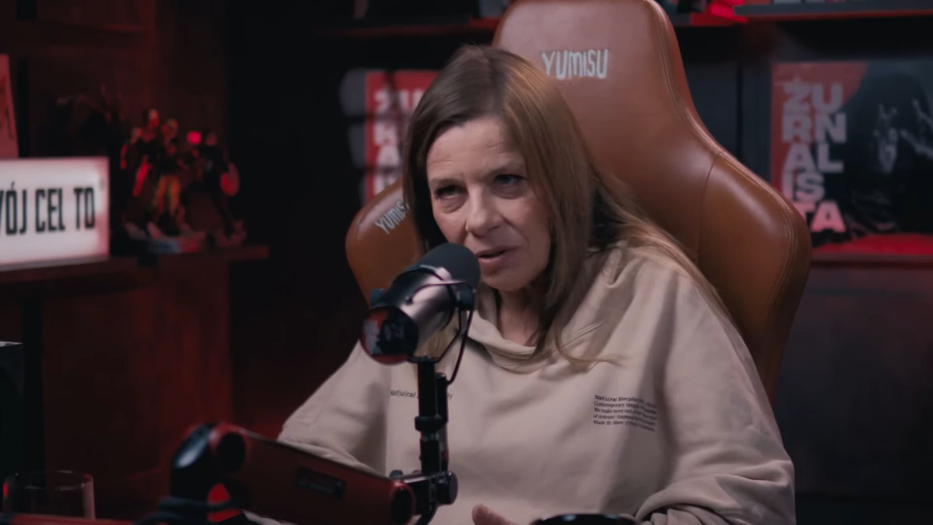 Agata Kulesza u Żurnalisty