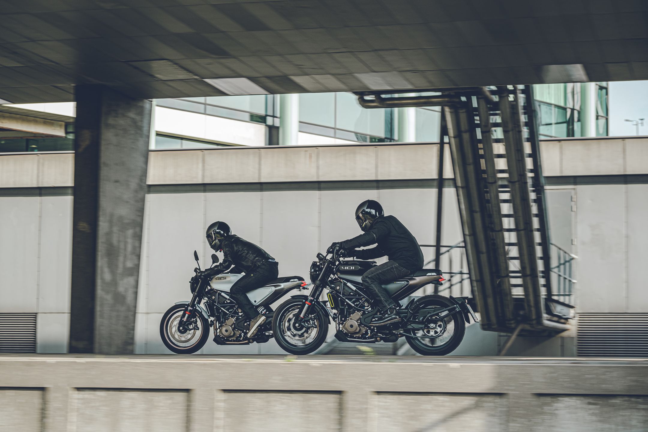 Husqvarna Svartpilen 401 i Vitpilen 401