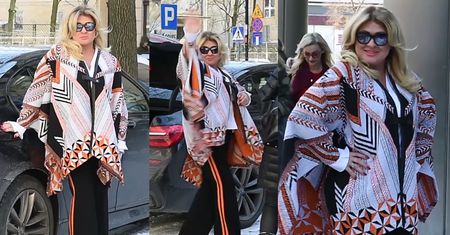57-letnia Kozidrak wdzięczy się do paparazzi