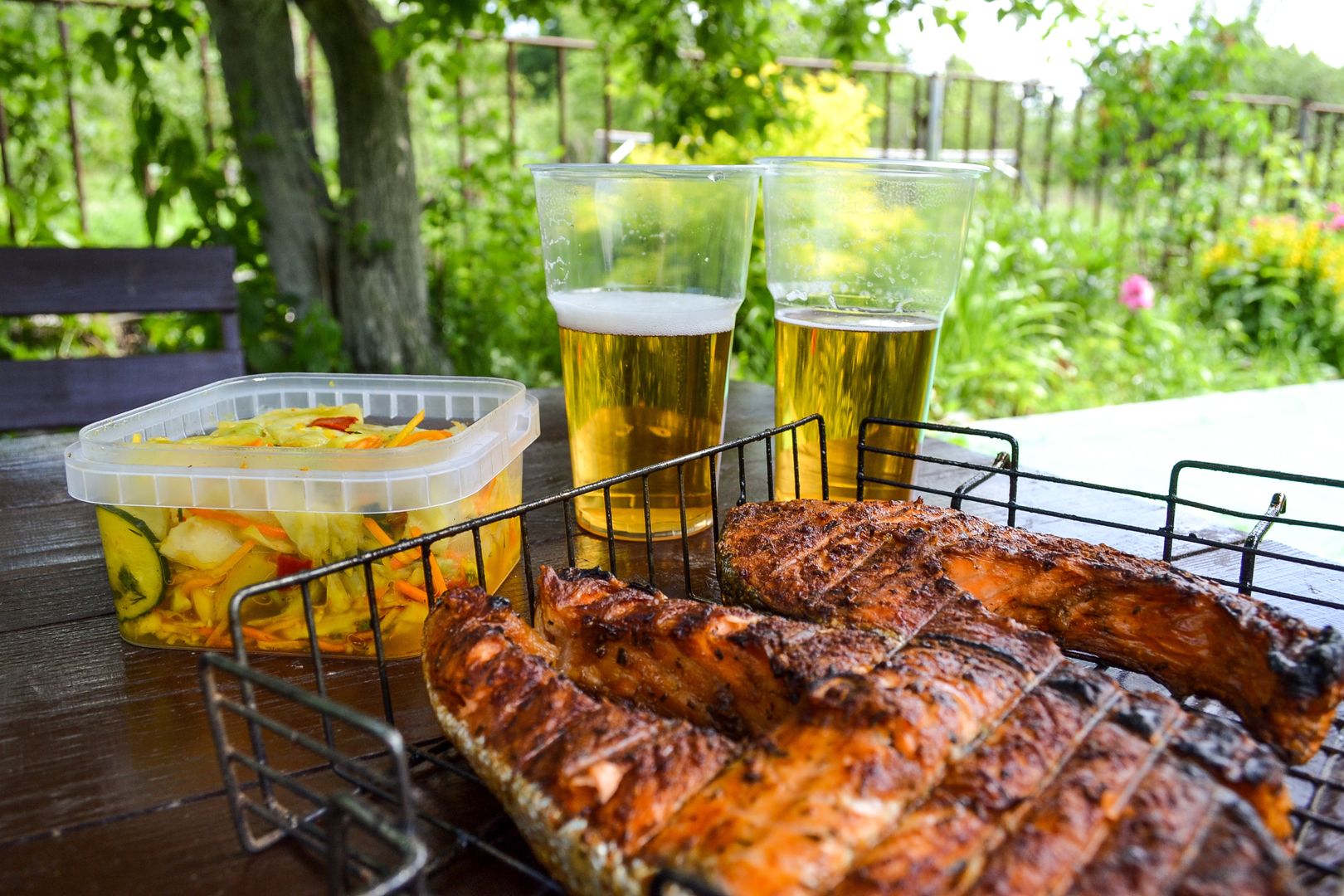 Nigdy nie łącz potraw z grilla z alkoholem