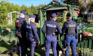 Była 4:20 nad ranem. 83-latka leżała na ogródkach działkowych