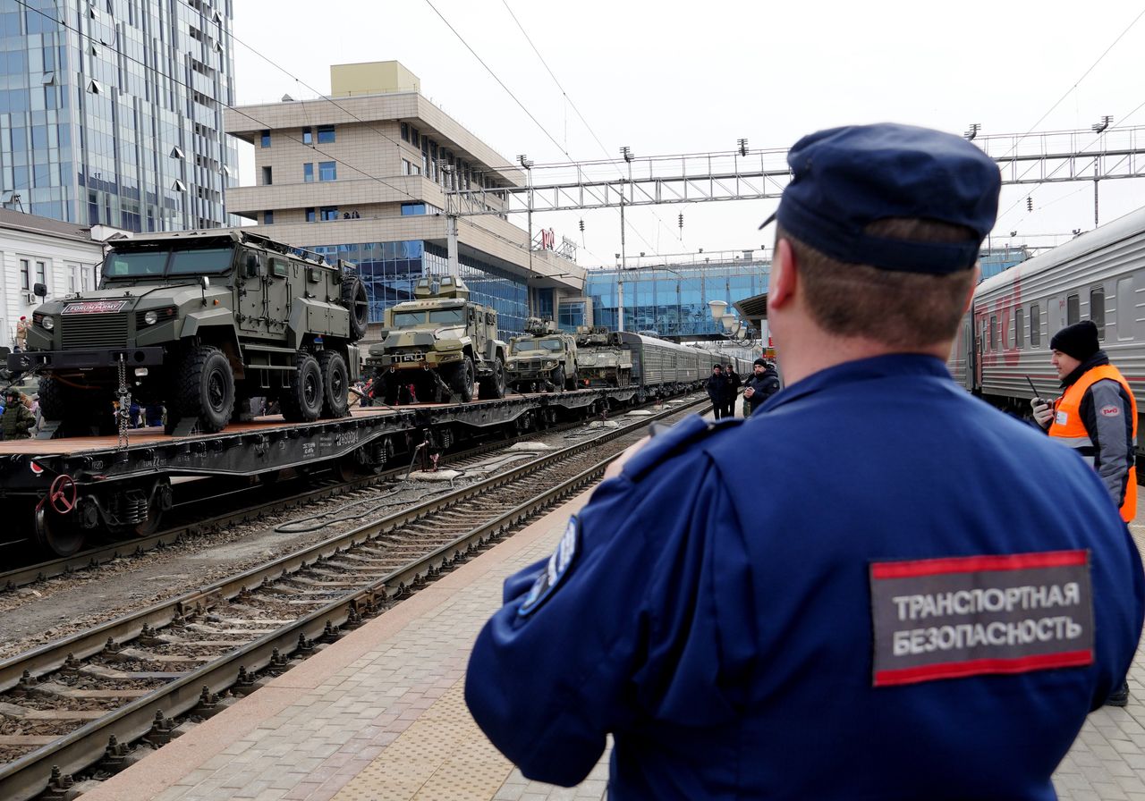 Russia unveils strategic railway in occupied Ukraine, eyeing military edge