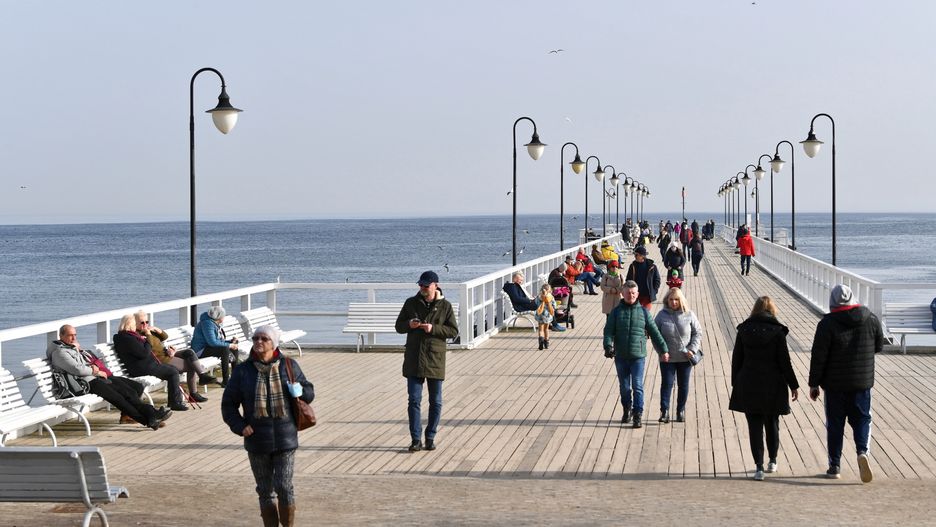 Nowe obostrzenia już od soboty? Nieoficjalne informacje o planowanych zmianach