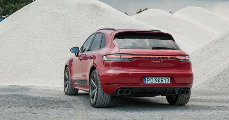 Benzynowe Porsche Macan ma zniknąć z oferty. Znamy datę