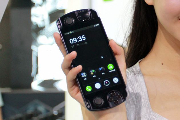 Tak mógłby wyglądać kolejny "PSP Phone", gdyby Sony nie zabiło Xperii Play 2