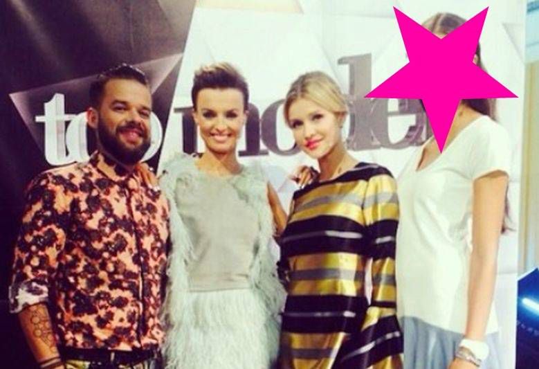 Joanna Krupa na planie "Top model" w sukience polskiej projektantki, a obok niej... Światowej sławy top modelka!