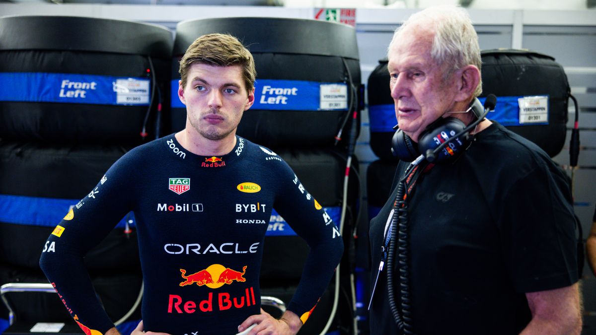 Materiały prasowe / Red Bull / Na zdjęciu: Max Verstappen (z lewej) i Helmut Marko