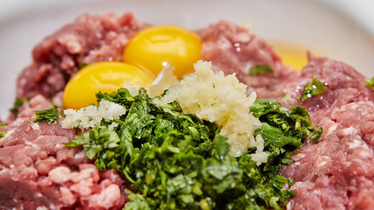 Kotlety mielone z pokrzywą smakują genialnie