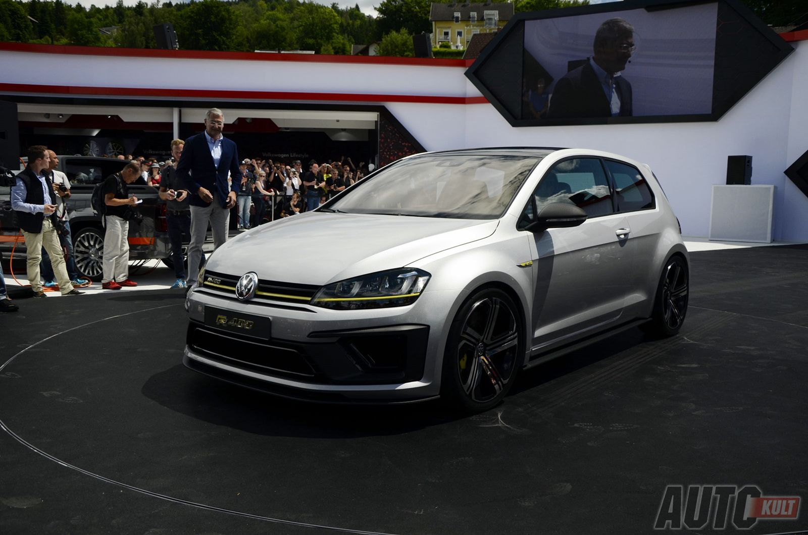 33. GTI Treffen am Wörthersee - VW GTI Roadster Concept & Golf R400 [galeria] 29