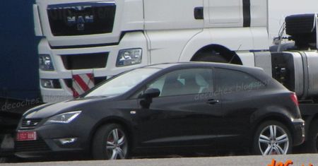 2013 Seat Ibiza Cupra wyszpiegowany bez kamuflażu