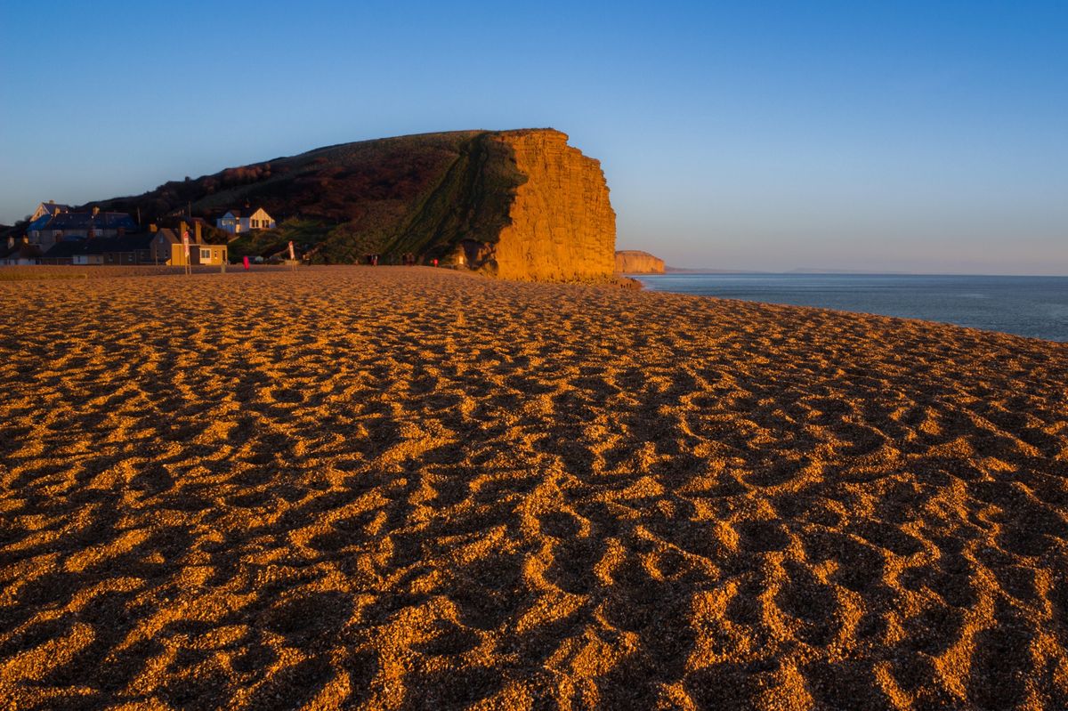 Klif w hrabstwie Dorset jest popularny wśród turystów