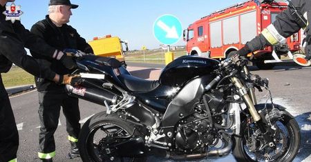 Śmiertelny wypadek w Kobylanach na DK 2. Motocyklista zderzył się z BMW