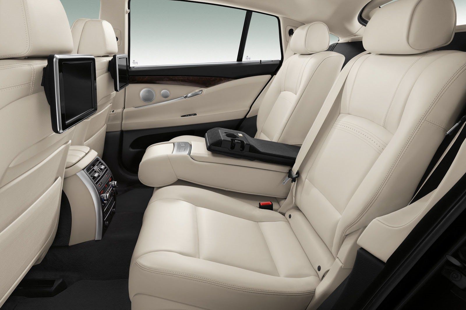 2014 BMW Serii 5 Sedan, Touring, Gran Turismo [galeria] 180